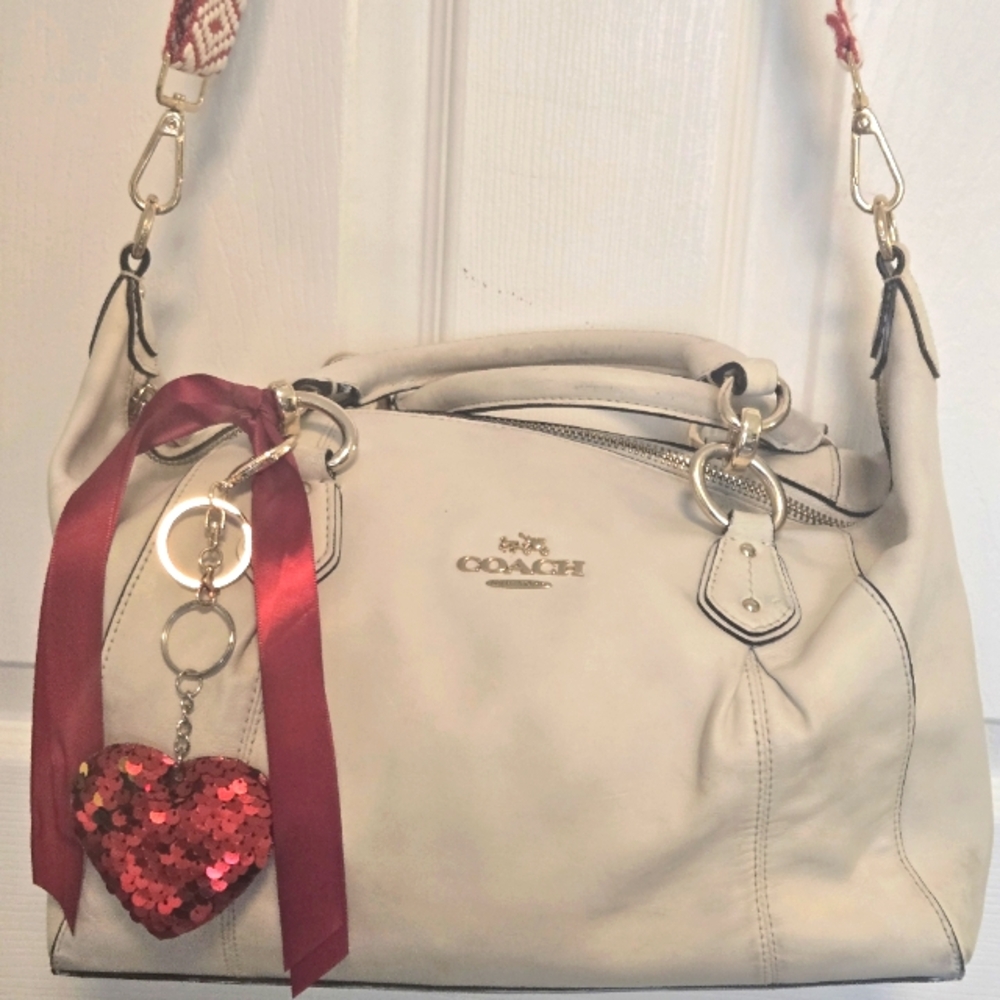Coach White Leather Purse - Picture 1 of 16